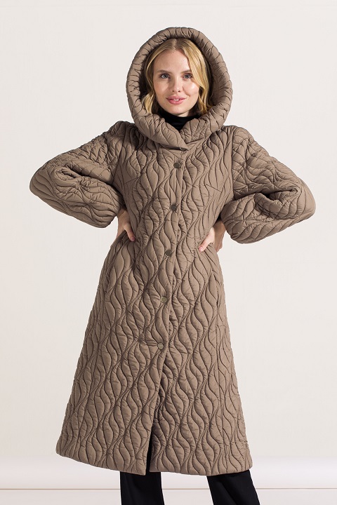 Стёганое пальто с капюшоном О-981 - длинное, цвет черный,какао